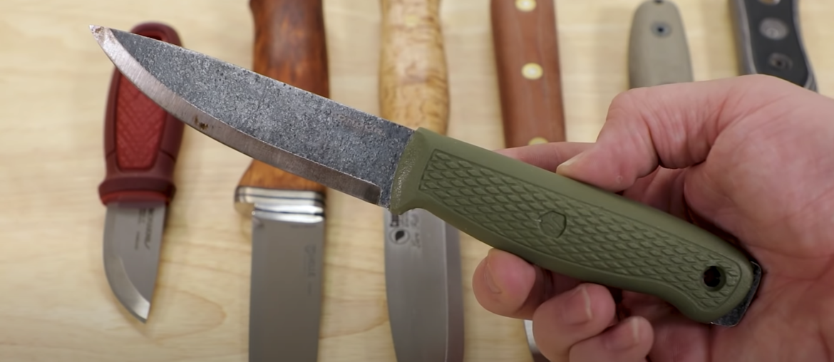 bushcraft knife